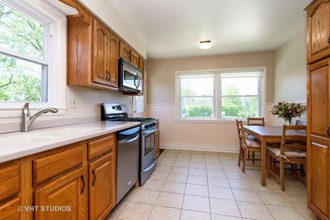 189 Amherst Ave, Des Plaines, IL 60016 photo 5
