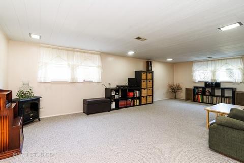 189 Amherst Ave, Des Plaines, IL 60016 photo 7