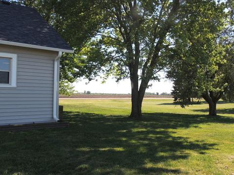 2953 E 10th Rd, Utica, IL 61373 photo 28