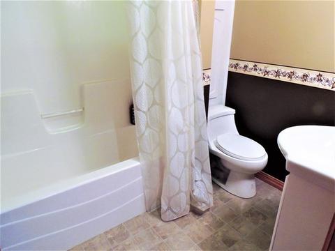 2953 E 10th Rd, Utica, IL 61373 photo 18