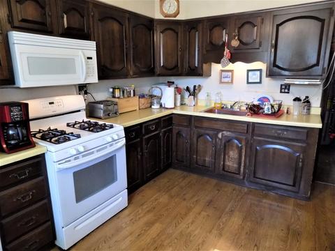 330 Wheeling Ave, Wheeling, IL 60090 photo 4
