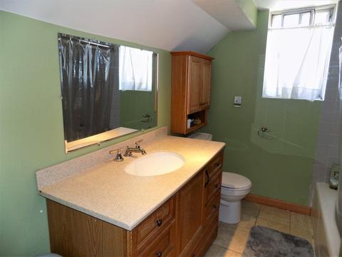330 Wheeling Ave, Wheeling, IL 60090 photo 13