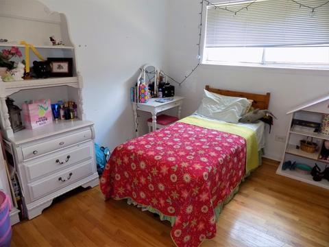 330 Wheeling Ave, Wheeling, IL 60090 photo 9