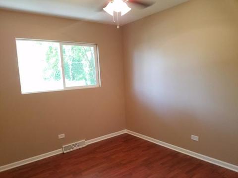 910 Sullivan Rd, Aurora, IL 60506 photo 7
