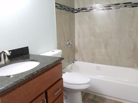 910 Sullivan Rd, Aurora, IL 60506 photo 8