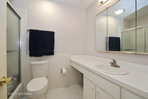 1021 Juniper Ter, Glenview, IL 60025 photo 11