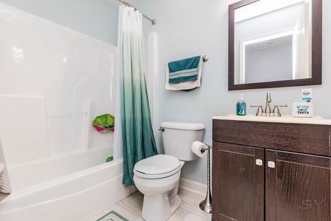 3132 Valley Falls St, Elgin, IL 60123 photo 14