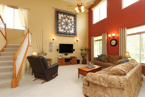 2133 Hazelwood Dr, Mchenry, IL 60051 photo 3