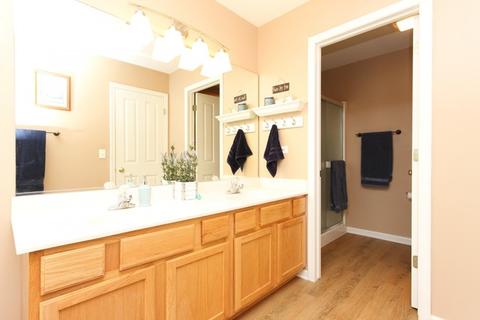 2133 Hazelwood Dr, Mchenry, IL 60051 photo 14