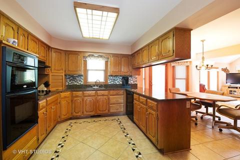 3243 Platte Trl, Olympia Fields, IL 60461 photo 4