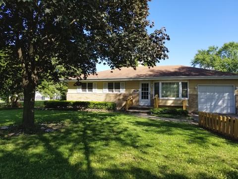 295 Pleasant St, Hoffman Estates, IL 60169 photo 2