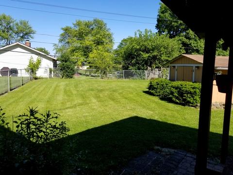 295 Pleasant St, Hoffman Estates, IL 60169 photo 11