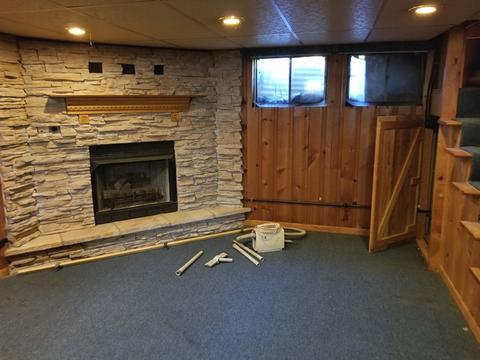 295 Pleasant St, Hoffman Estates, IL 60169 photo 5