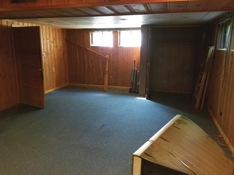 295 Pleasant St, Hoffman Estates, IL 60169 photo 6
