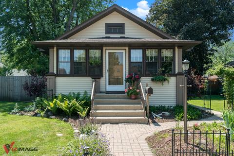 857 E Jackson St E, Morris, IL 60450 photo 1