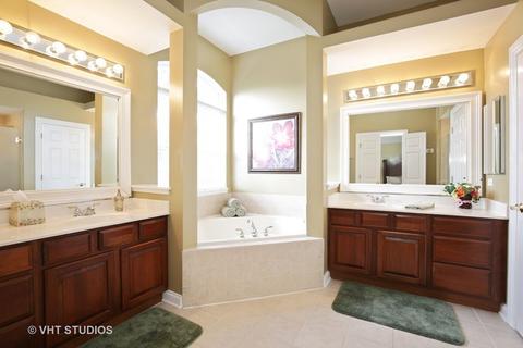 207 Bridle Path Ln, Fox River Grove, IL 60021 photo 14