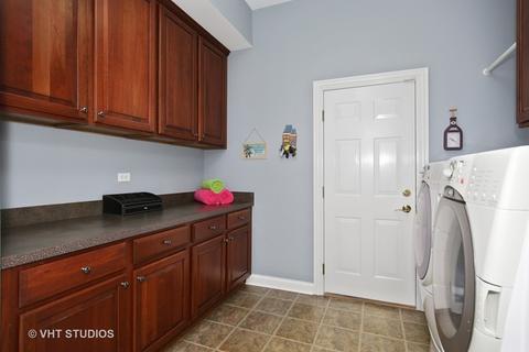 207 Bridle Path Ln, Fox River Grove, IL 60021 photo 20