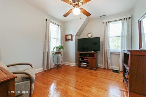 618 N Cross St, Wheaton, IL 60187 photo 14