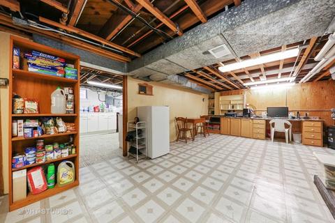 618 N Cross St, Wheaton, IL 60187 photo 17
