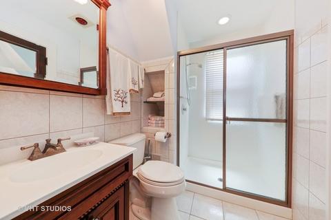 618 N Cross St, Wheaton, IL 60187 photo 13