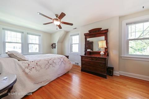 618 N Cross St, Wheaton, IL 60187 photo 12