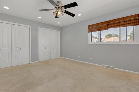 1332 W Meyer Dr, Addison, IL 60101 photo 8