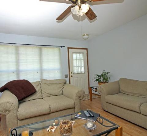1655 Pebble Beach Cir, Elgin, IL 60123 photo 13