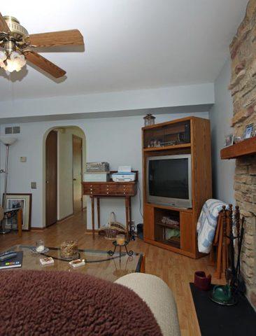 1655 Pebble Beach Cir, Elgin, IL 60123 photo 16