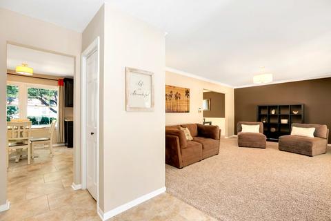 1808 Euclid Ave, Mount Prospect, IL 60056 photo 3