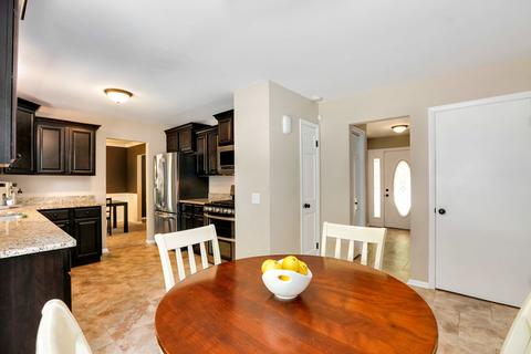 1808 Euclid Ave, Mount Prospect, IL 60056 photo 14