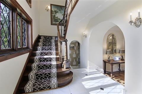 147 Birch St, Winnetka, IL 60093 photo 2