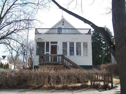 1047 Darrow Ave, Evanston, IL 60202 photo 1