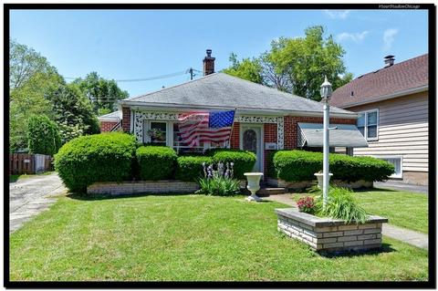 4440 Amelia Ave, Lyons, IL 60534 photo 2