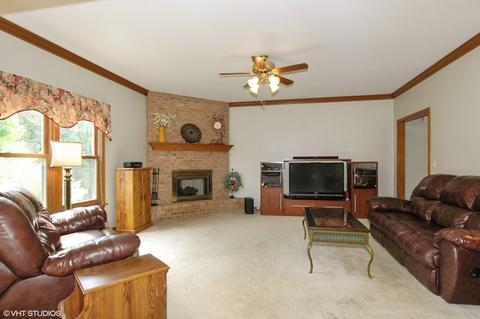 531 Fairway View Dr, Algonquin, IL 60102 photo 6