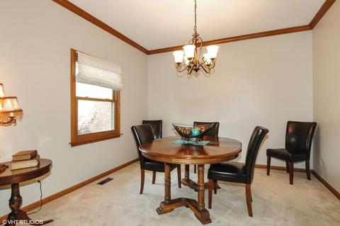 531 Fairway View Dr, Algonquin, IL 60102 photo 3