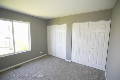 2354 Cove Ct, Elgin, IL 60123 photo 18