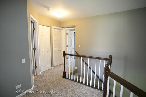 2354 Cove Ct, Elgin, IL 60123 photo 12