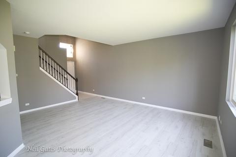 2354 Cove Ct, Elgin, IL 60123 photo 10
