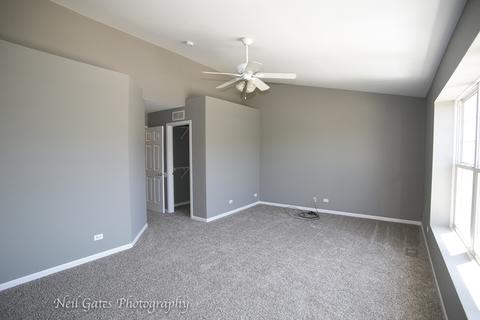 2354 Cove Ct, Elgin, IL 60123 photo 14