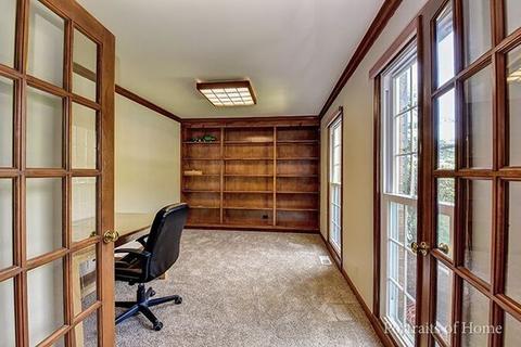 1504 Conan Doyle Rd, Naperville, IL 60564 photo 3