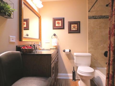 935 Valley Stream Dr, Wheeling, IL 60090 photo 9