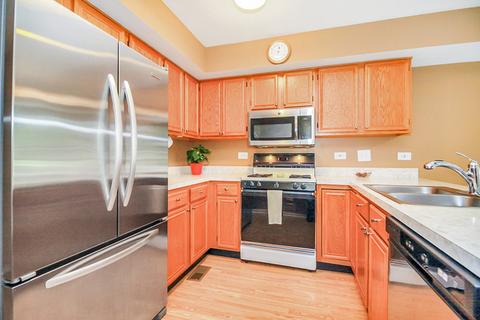 210 E Theodore Ln, Itasca, IL 60143 photo 10