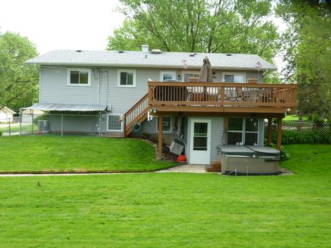1640 Dennison Rd, Hoffman Estates, IL 60169 photo 18