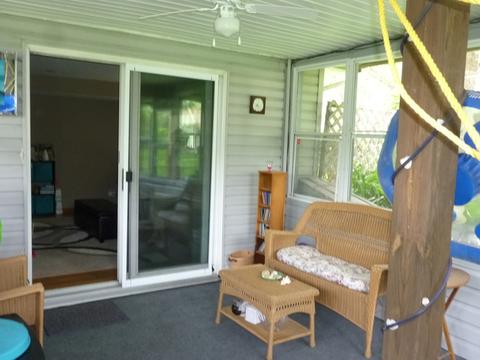1640 Dennison Rd, Hoffman Estates, IL 60169 photo 9