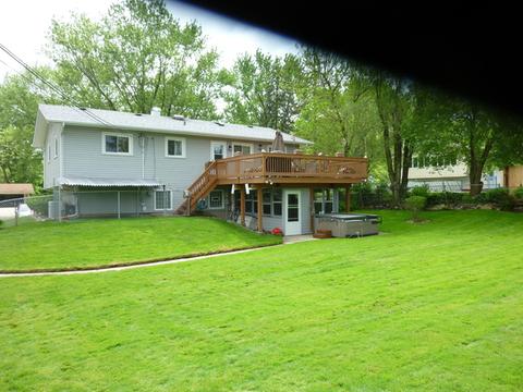 1640 Dennison Rd, Hoffman Estates, IL 60169 photo 17