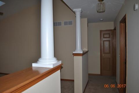 3671 Baybrook Dr, Aurora, IL 60504 photo 8