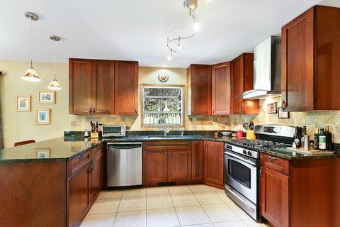22730 Sherman Rd, Steger, IL 60475 photo 5
