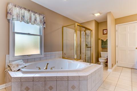 2227 Barger Ct, Wheaton, IL 60189 photo 17