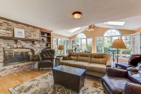 2227 Barger Ct, Wheaton, IL 60189 photo 10