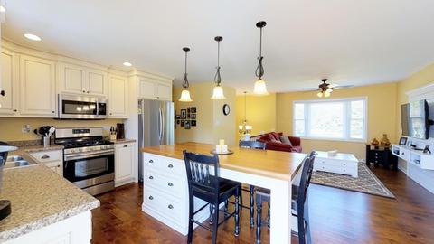 27 E Highland Dr, Bristol, IL 60512 photo 10